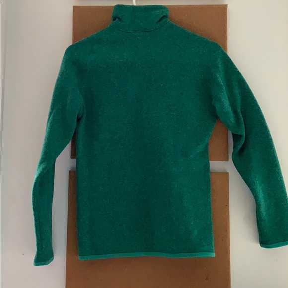 Patagonia Half Zip - Picture 2 of 2